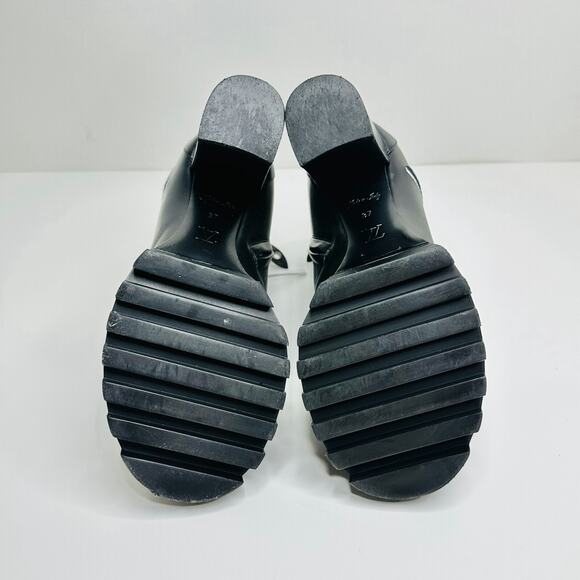 Louis Vuitton Star Trail Logo 37/ US 7 Lace up Ankle Boots Black Leather - Picture 9 of 10